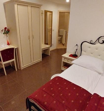Guest House Sterk Nova Gorica Bagian luar foto