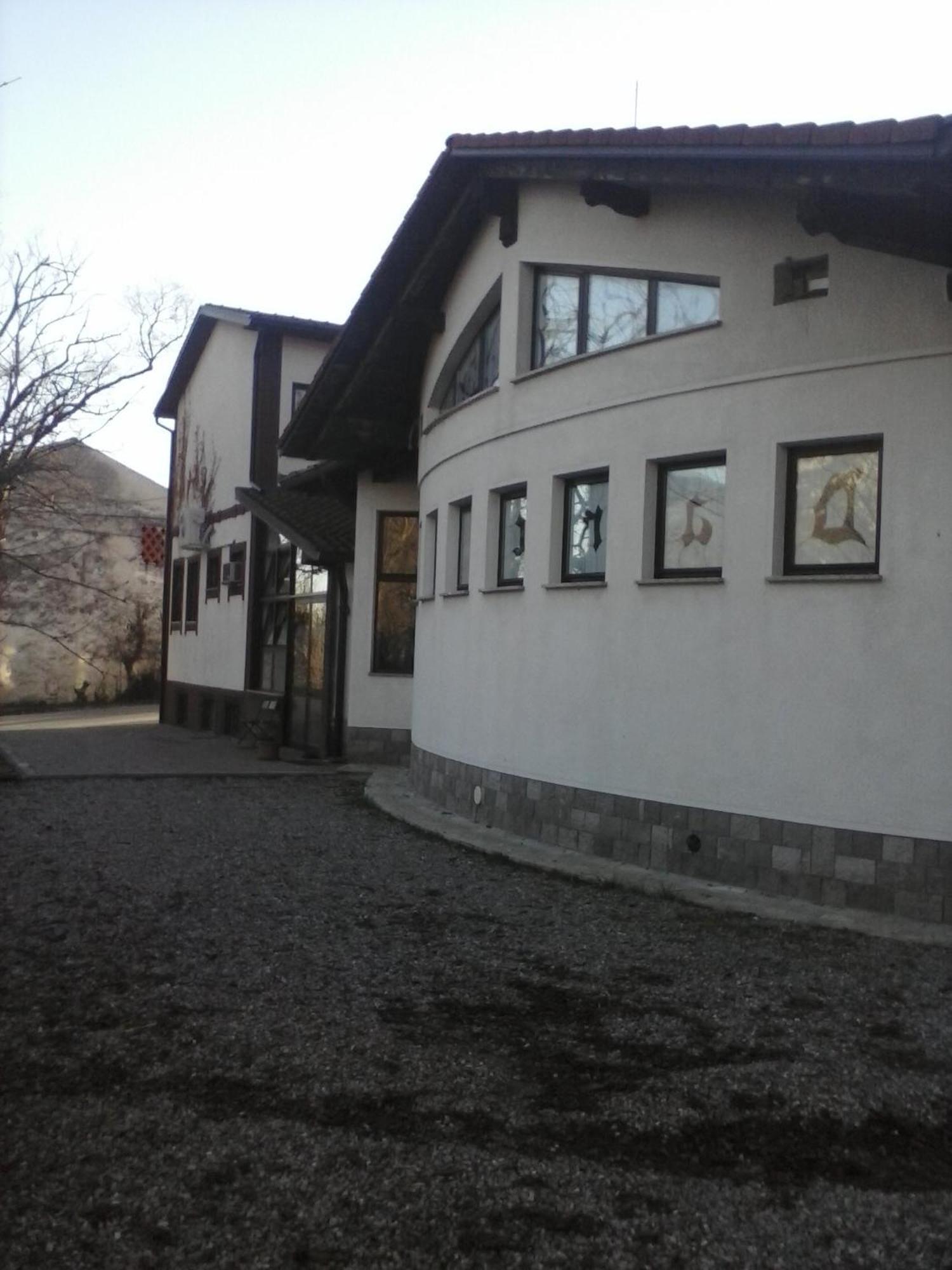 Guest House Sterk Nova Gorica Bagian luar foto