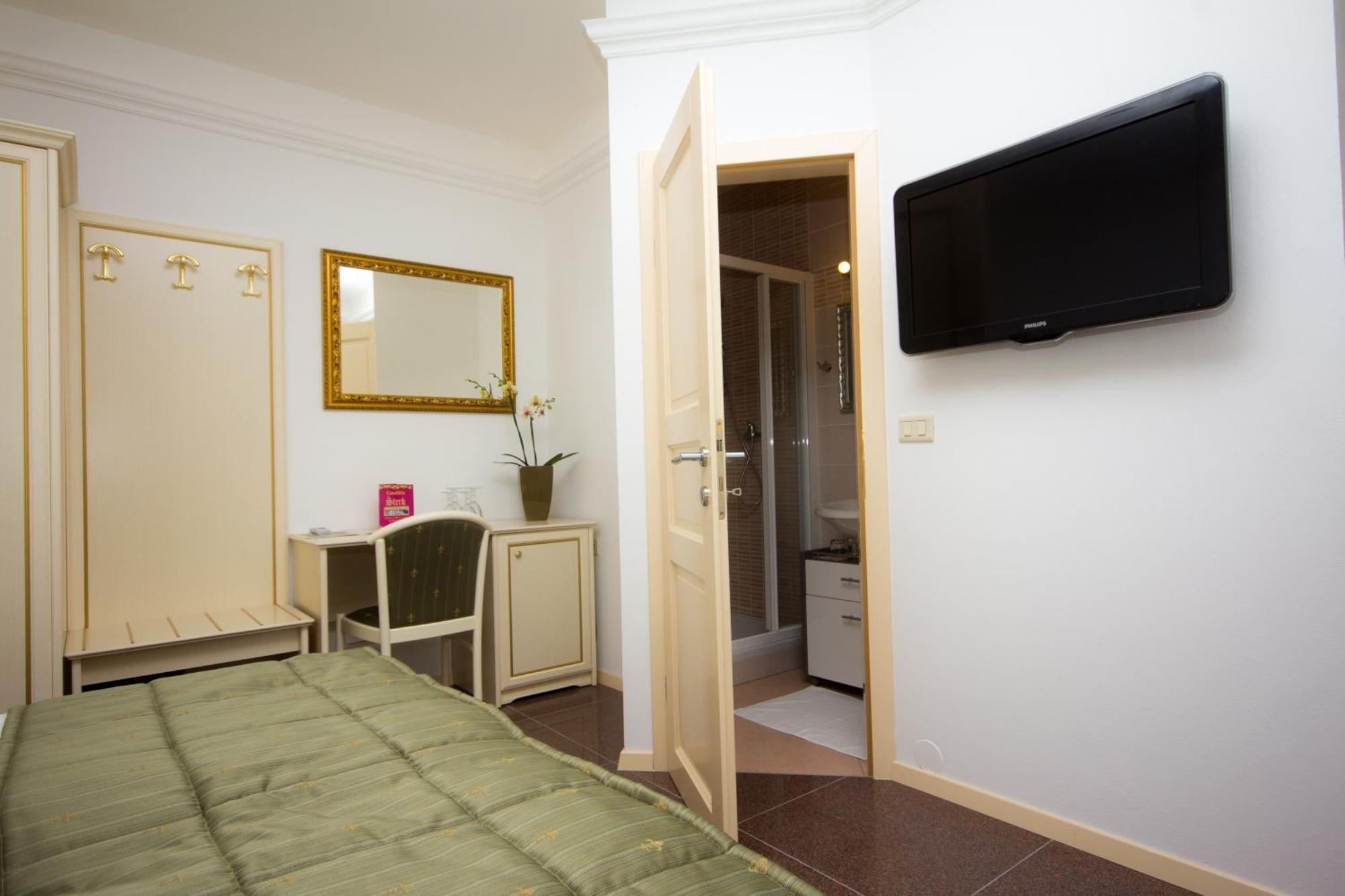 Guest House Sterk Nova Gorica Bagian luar foto