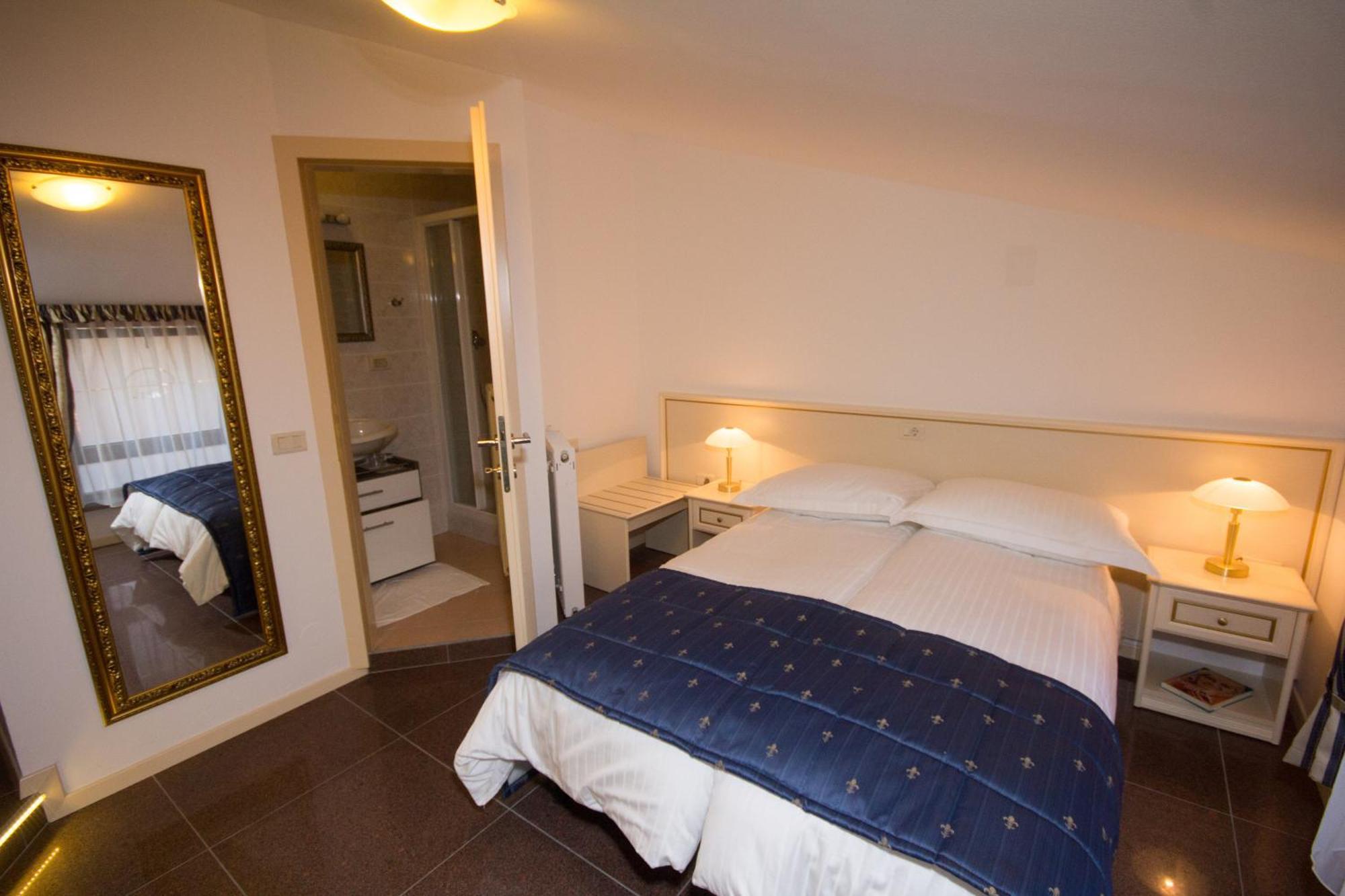 Guest House Sterk Nova Gorica Bagian luar foto