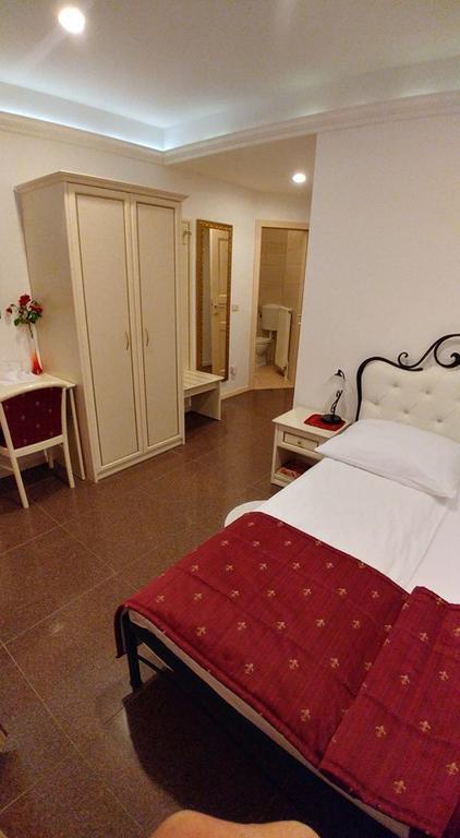 Guest House Sterk Nova Gorica Bagian luar foto